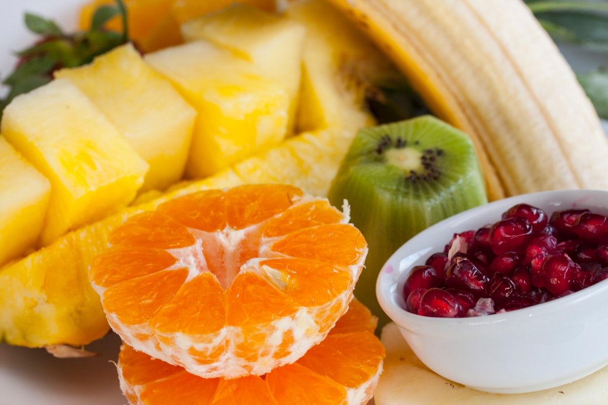 Smoothie bowl con frutti rossi nutrienti